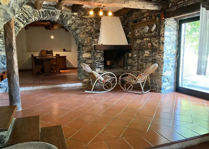 Vakantiehuis Franca Nature Holidays Rezzo